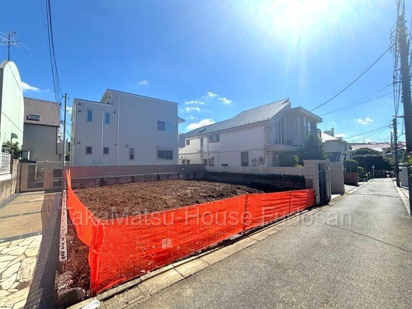 113 m² land in Meguro Ward, Tokyo - Photo 1