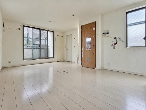 2LDK+S house in Kawasaki Ward, Kawasaki, Kanagawa - Photo 1