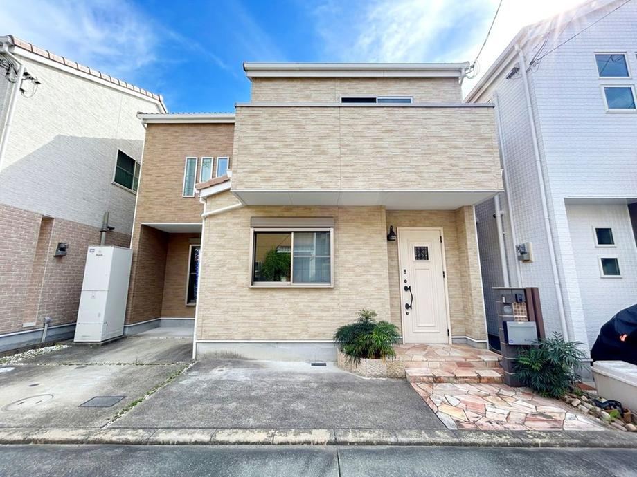 4LDK house in Ibaraki, Osaka - Photo 1