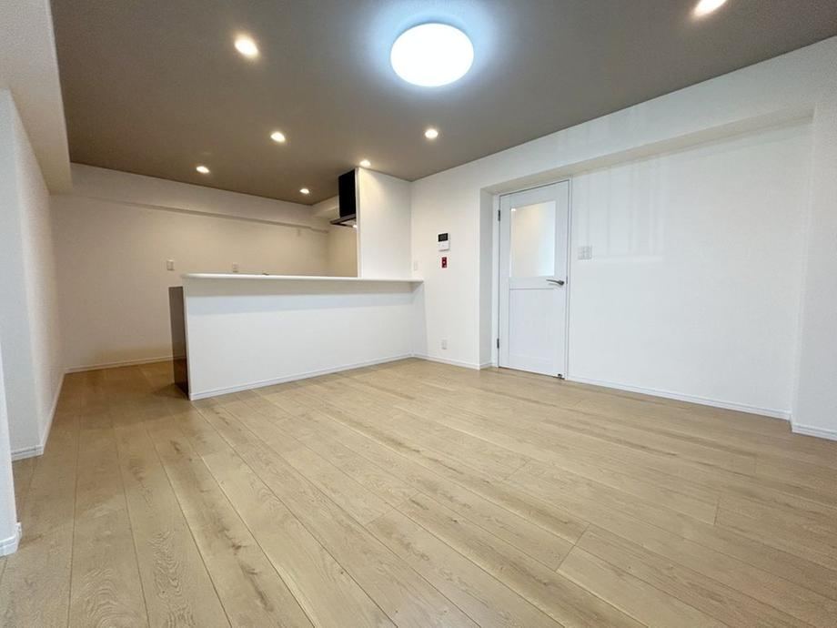 3LDK apartment in Funabashi, Chiba - Photo 1