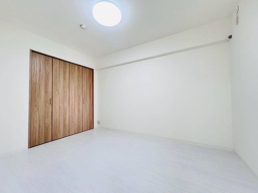 3LDK apartment in Katano, Osaka - Photo 1