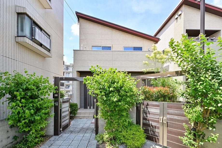 3LDK+S house in Kawaguchi, Saitama - Photo 1