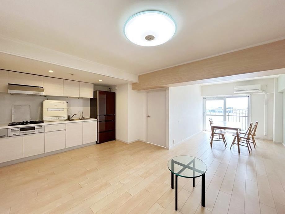 2LDK apartment in Takarazuka, Hyogo - Photo 1