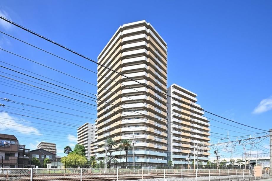 2LDK apartment in Adachi Ward, Tokyo - Photo 1