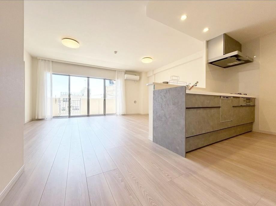 2LDK+S apartment in Minami Ward, Sagamihara, Kanagawa - Photo 1