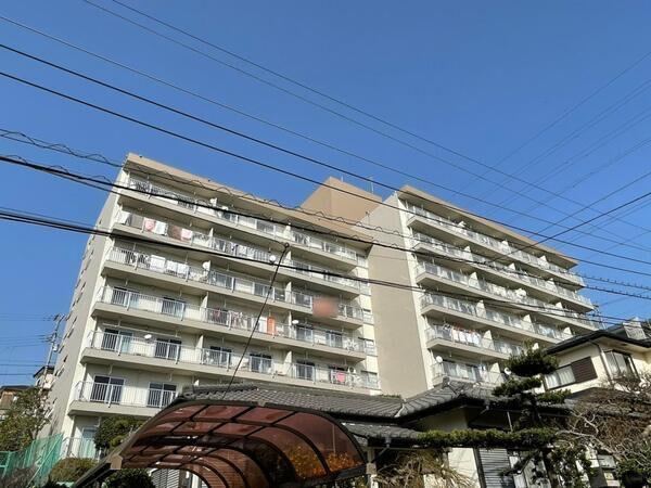 2LDK+S apartment in Midori Ward, Yokohama, Kanagawa - Photo 1