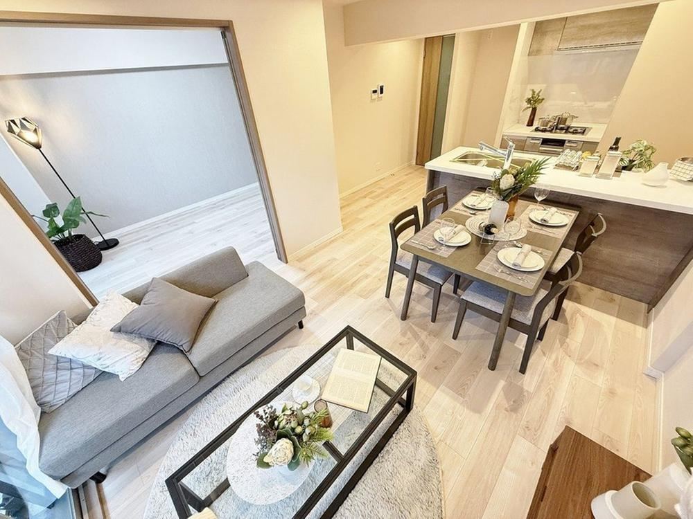 2LDK apartment in Sumida Ward, Tokyo - Photo 1