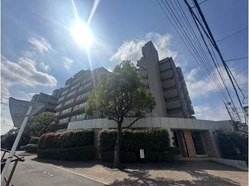3LDK apartment in Tokorozawa, Saitama - Photo 1