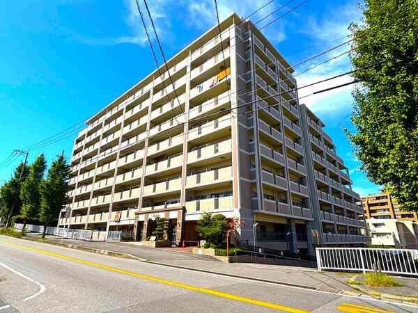 3LDK apartment in Higashi Ward, Fukuoka - Photo 1