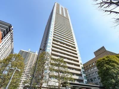 3LDK apartment in Minato Ward, Tokyo - Photo 1