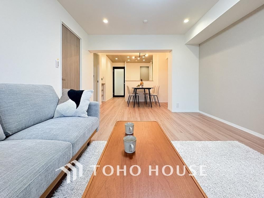 3LDK+S apartment in Fuchu, Tokyo - Photo 1