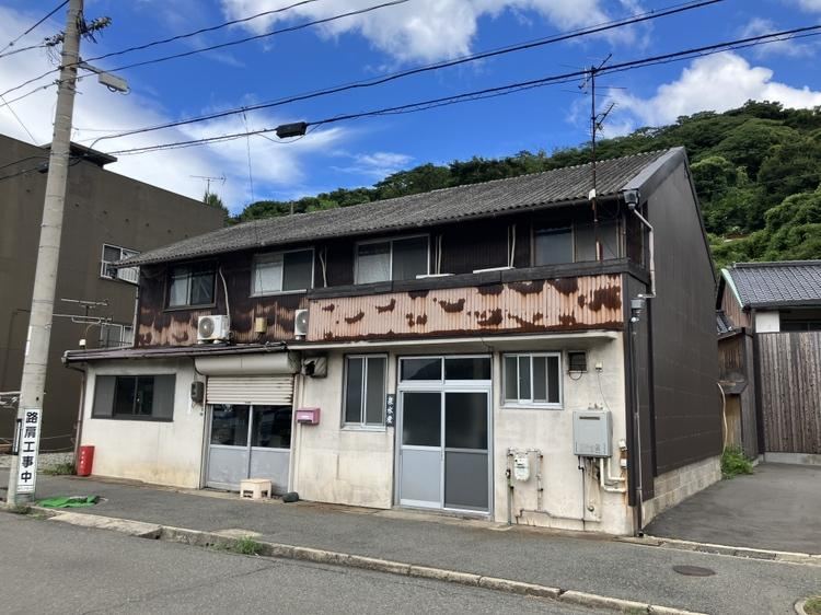 6LDK house in Shimonoseki, Yamaguchi - Photo 1