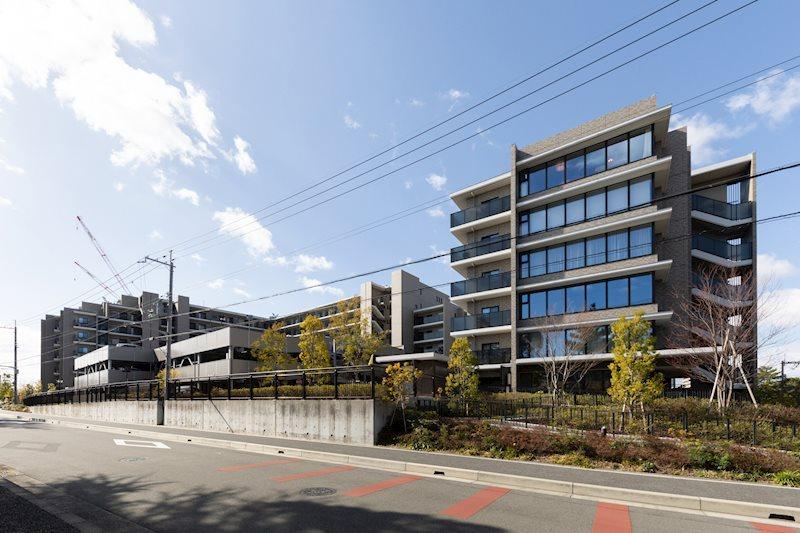 3LDK apartment in Suita, Osaka - Photo 1