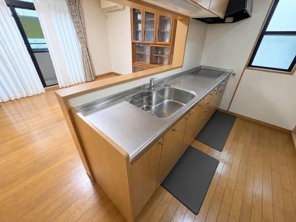 4LDK+S house in Amagasaki, Hyogo - Photo 1