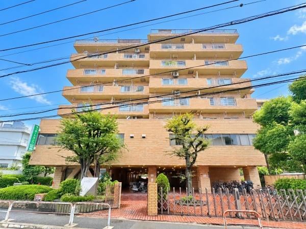 3LDK apartment in Kita Ward, Tokyo - Photo 1