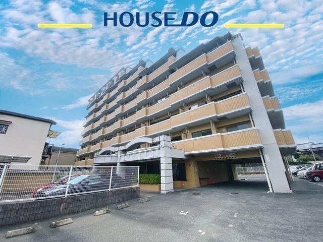 3LDK apartment in Kasuga, Fukuoka - Photo 1