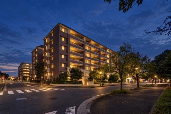 3LDK apartment in Naka Ward, Yokohama, Kanagawa - Photo 1