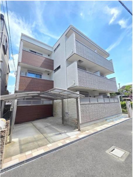 1LDK house in Moriguchi, Osaka - Photo 1