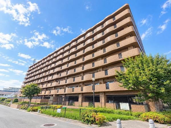 2LDK apartment in Higashi Ward, Fukuoka - Photo 1