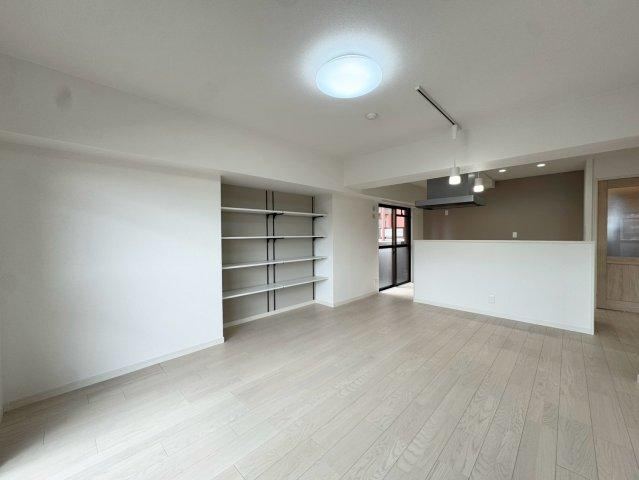 3LDK apartment in Kokurakita Ward, Kitakyushu, Fukuoka - Photo 1