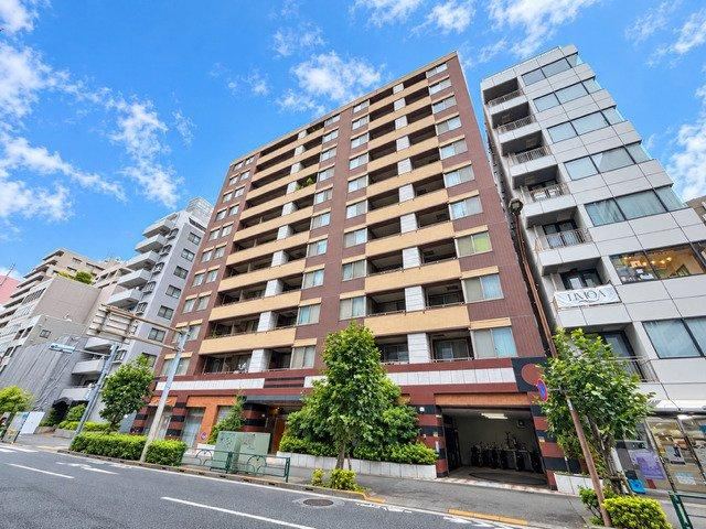 2LDK apartment in Shinagawa Ward, Tokyo - Photo 1