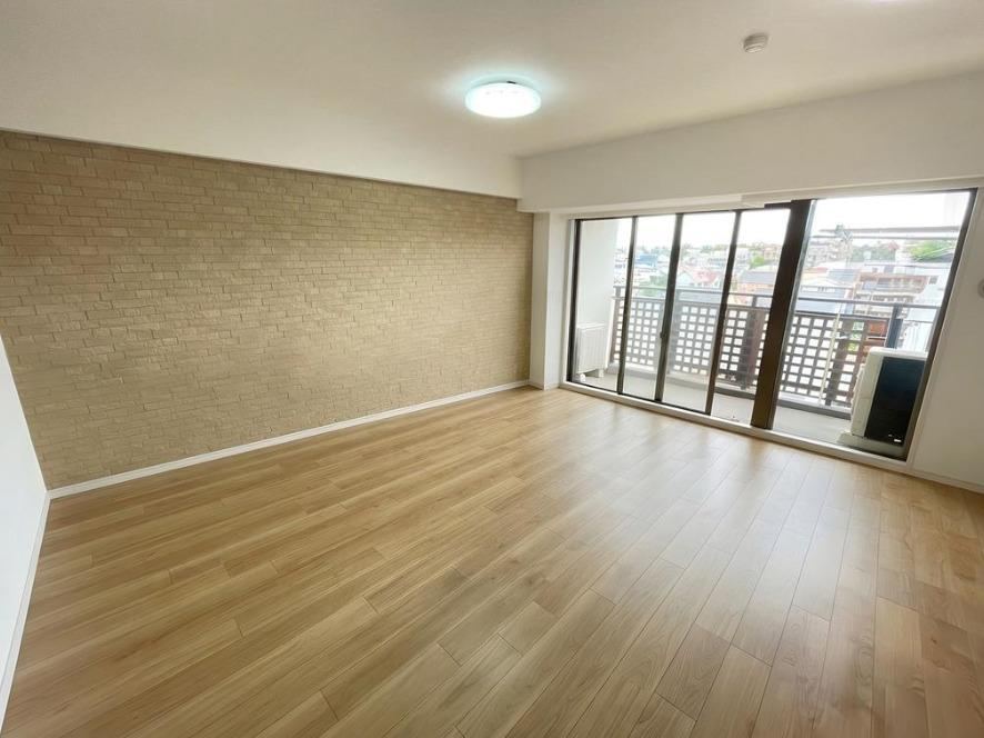 3LDK apartment in Nishinomiya, Hyogo - Photo 1