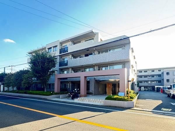 3LDK apartment in Inage Ward, Chiba - Photo 1