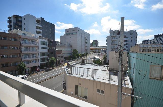 2DK apartment in Koto Ward, Tokyo - Photo 1