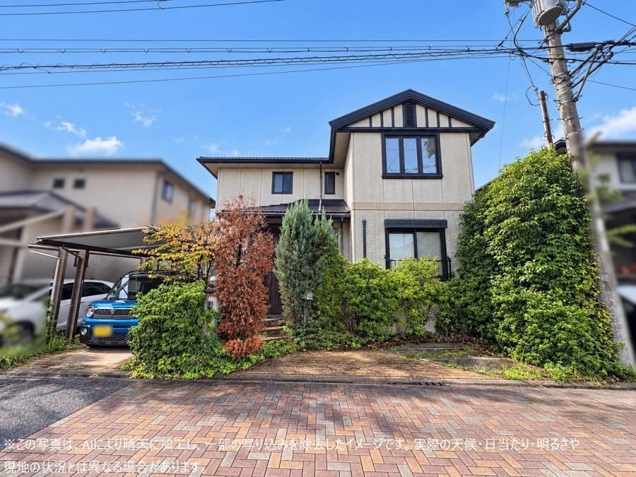 4LDK+S house in Hirakata, Osaka - Photo 1