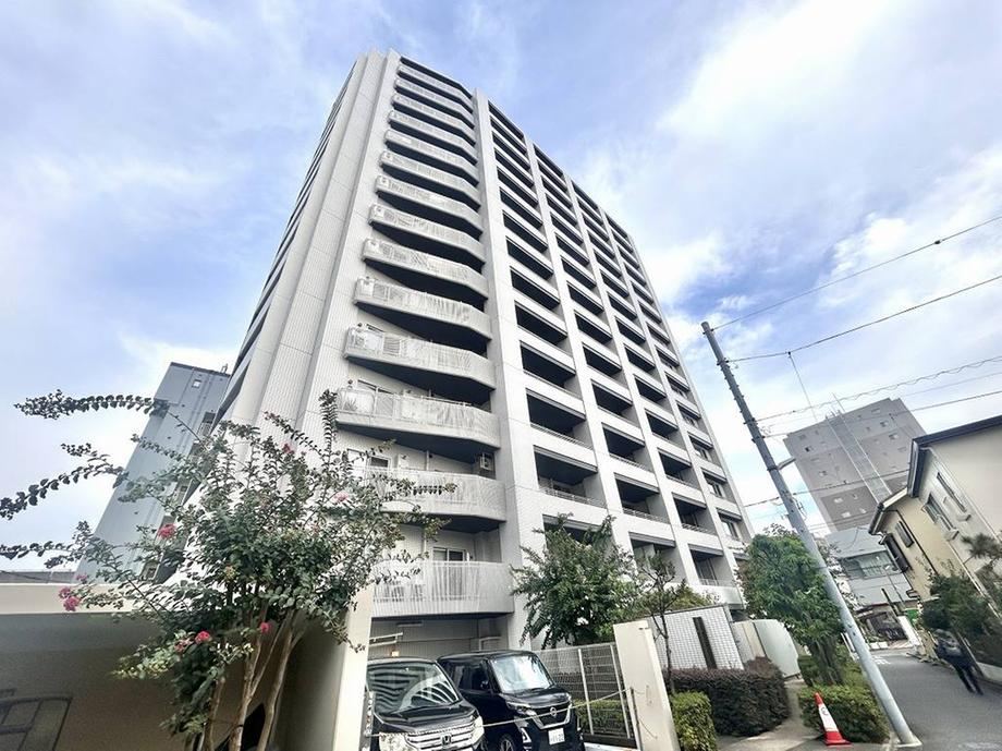 4LDK apartment in Adachi Ward, Tokyo - Photo 1