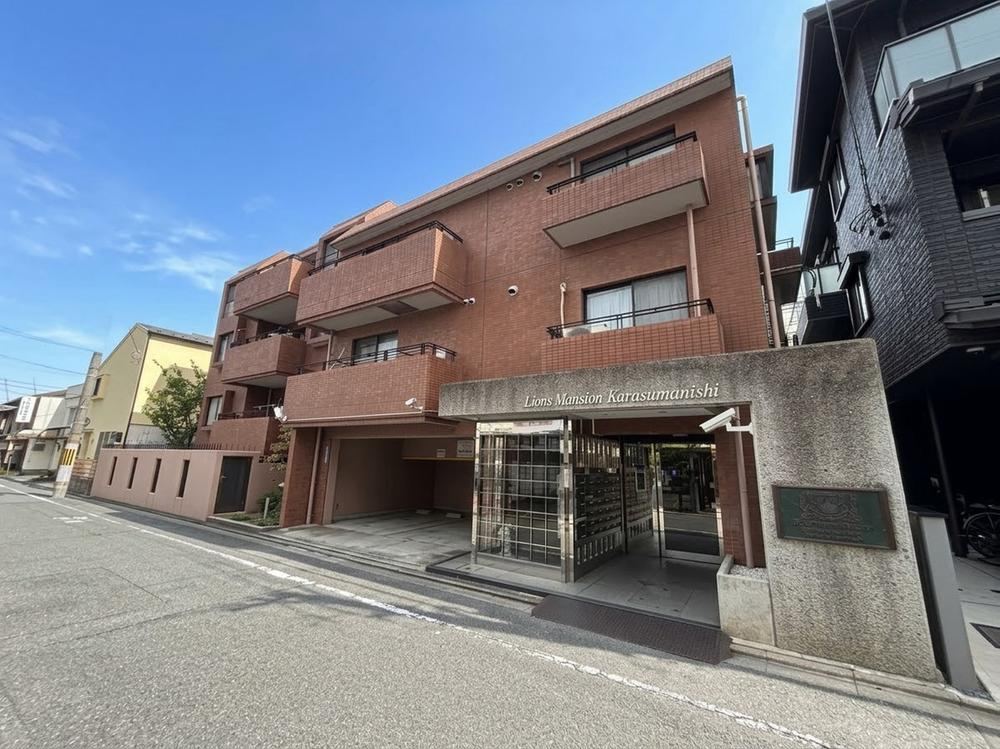 1LDK apartment in Kamigyo Ward, Kyoto - Photo 1