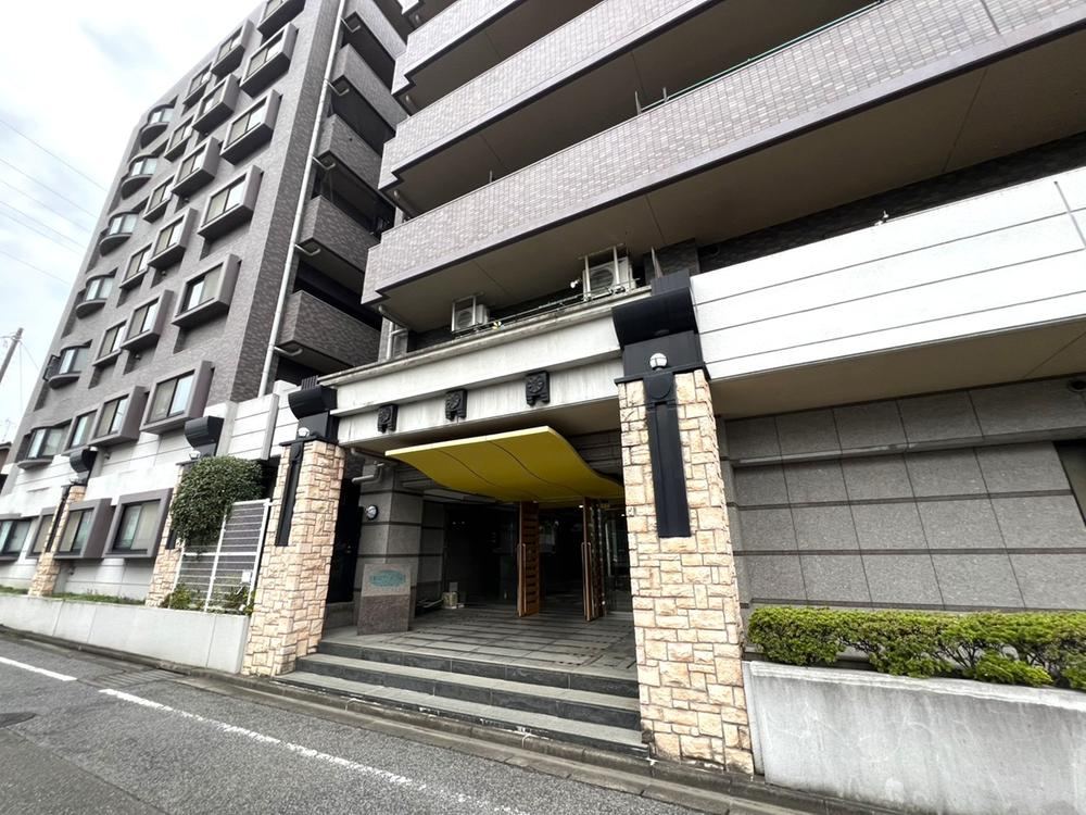3LDK apartment in Kawaguchi, Saitama - Photo 1