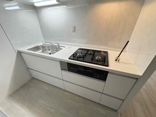 2LDK apartment in Ukyo Ward, Kyoto - Photo 1
