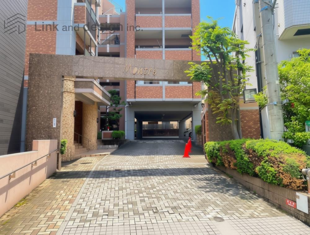 3LDK apartment in Hakata Ward, Fukuoka - Photo 1