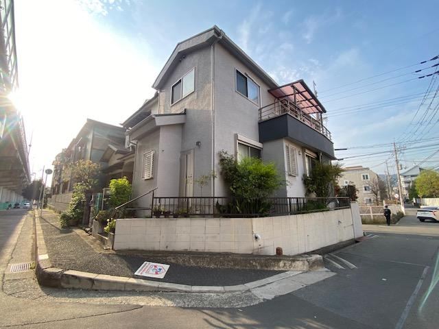 3LDK house in Toyonaka, Osaka - Photo 1