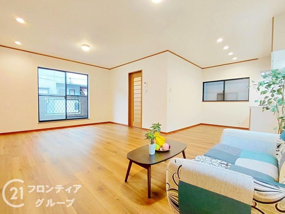 4LDK+S house in Sumiyoshi Ward, Osaka - Photo 1