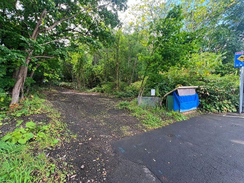 3275 m² land in Chuo Ward, Sapporo, Hokkaido - Photo 1