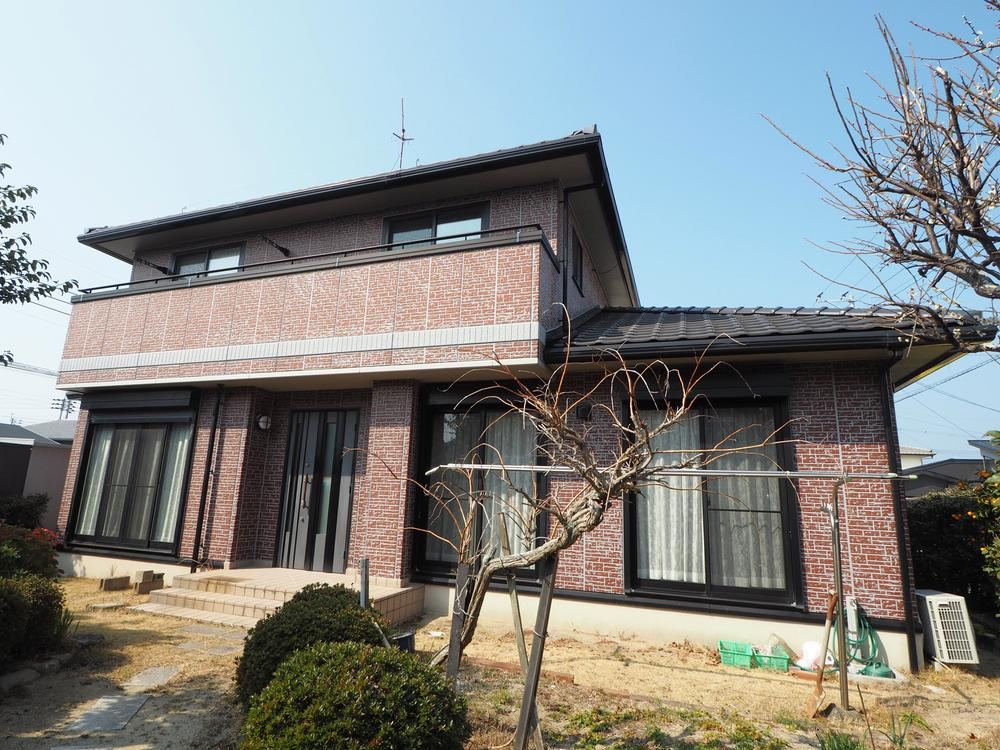 4LDK house in Fukutsu, Fukuoka - Photo 1