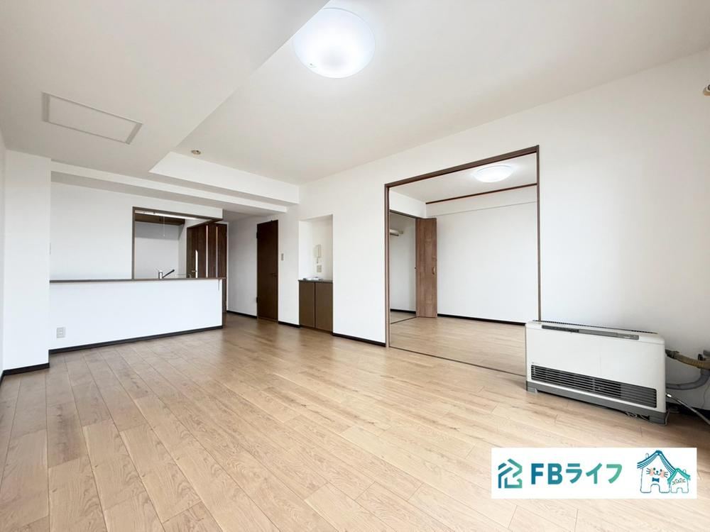 3LDK apartment in Ebetsu, Hokkaido - Photo 1