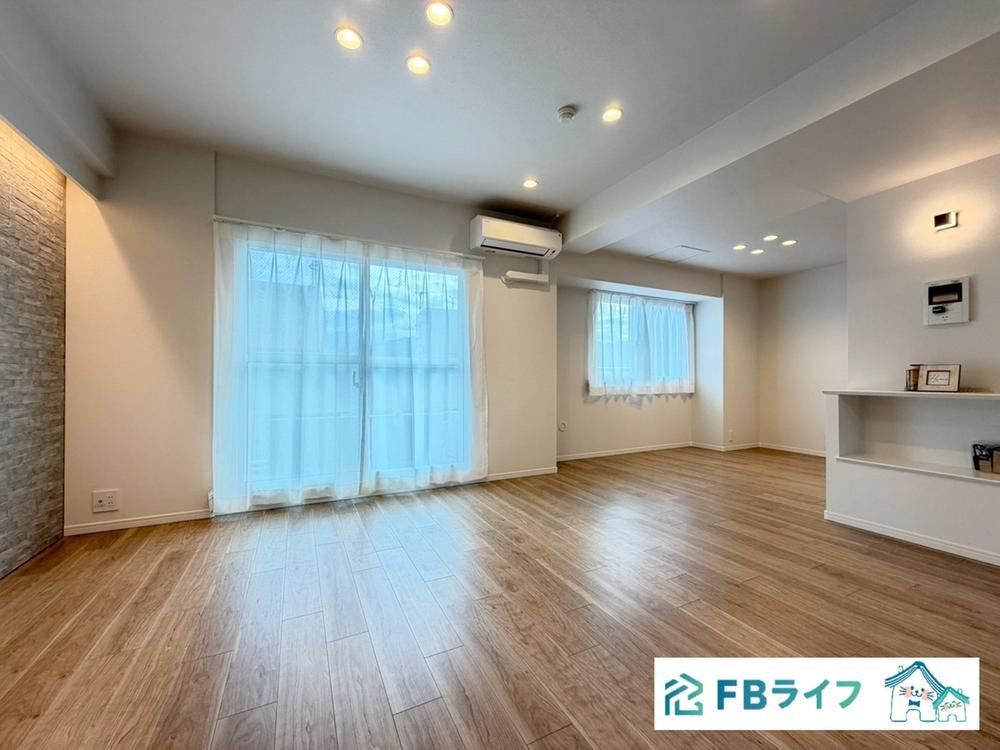 3LDK+S apartment in Nishi Ward, Sapporo, Hokkaido - Photo 1