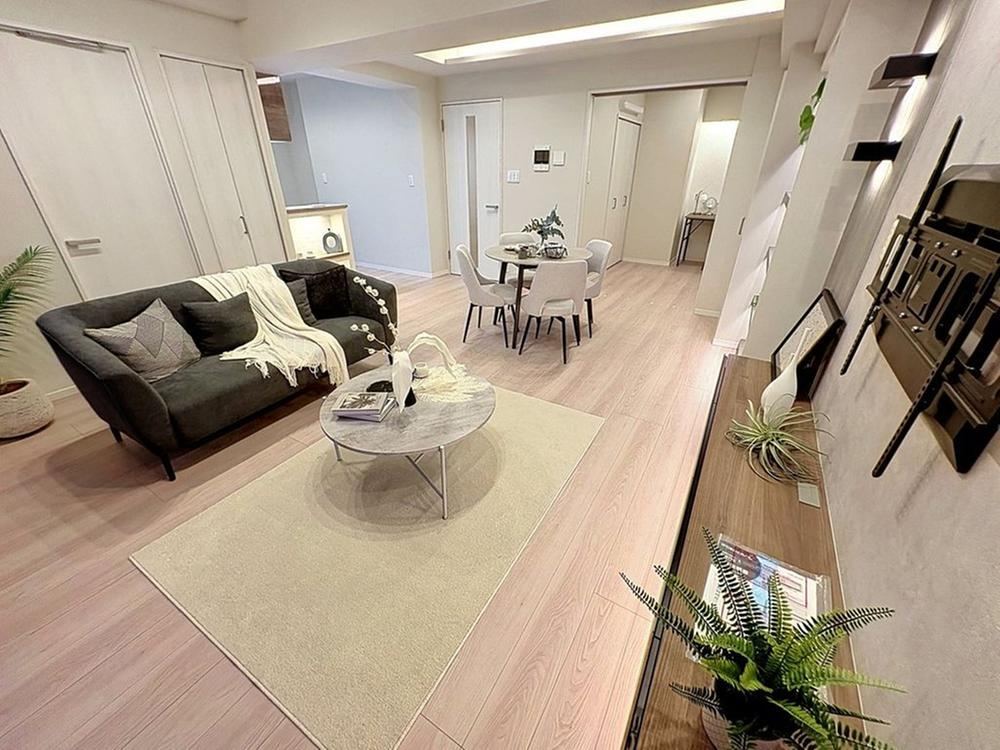 3LDK apartment in Koto Ward, Tokyo - Photo 1