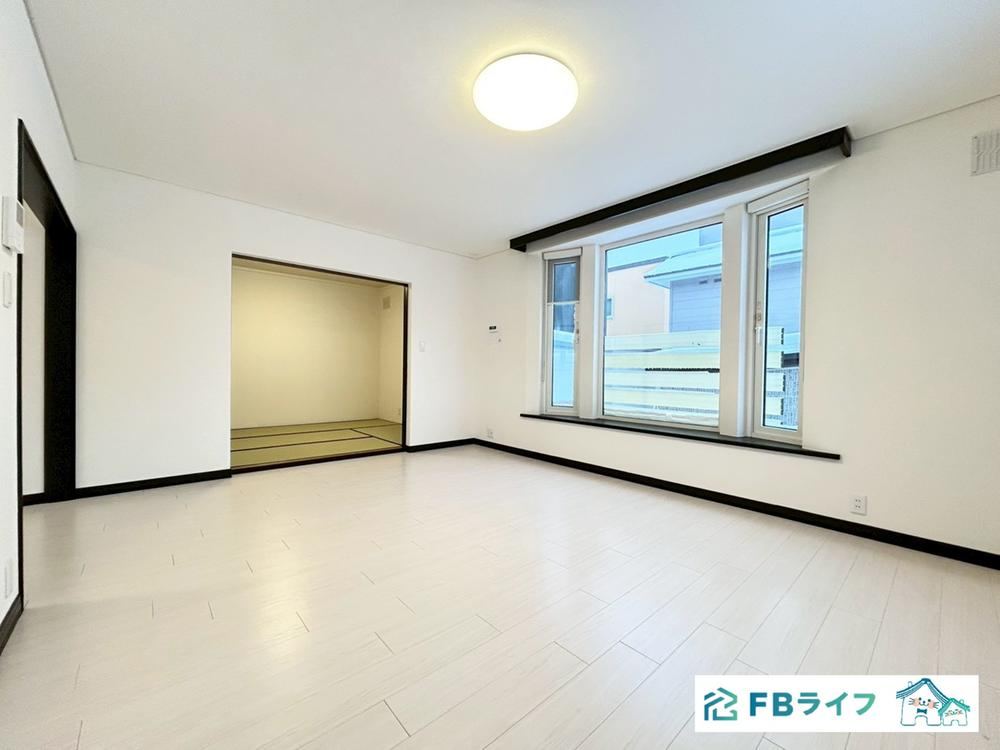 4LDK house in Ebetsu, Hokkaido - Photo 1