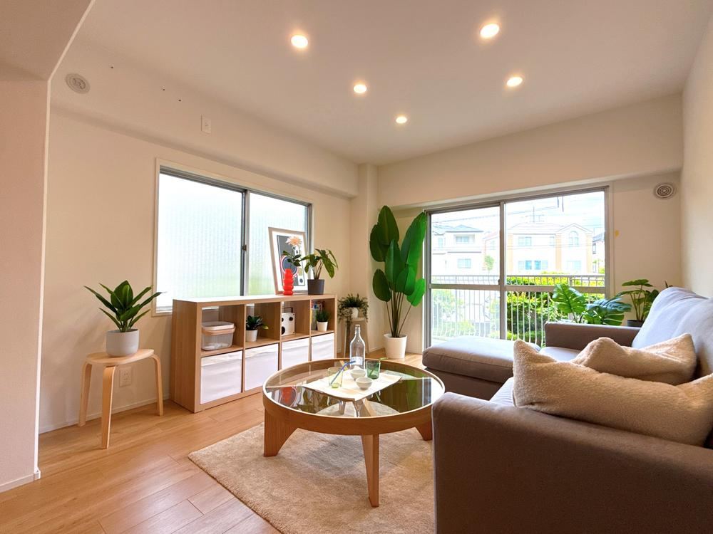 3LDK apartment in Suita, Osaka - Photo 1