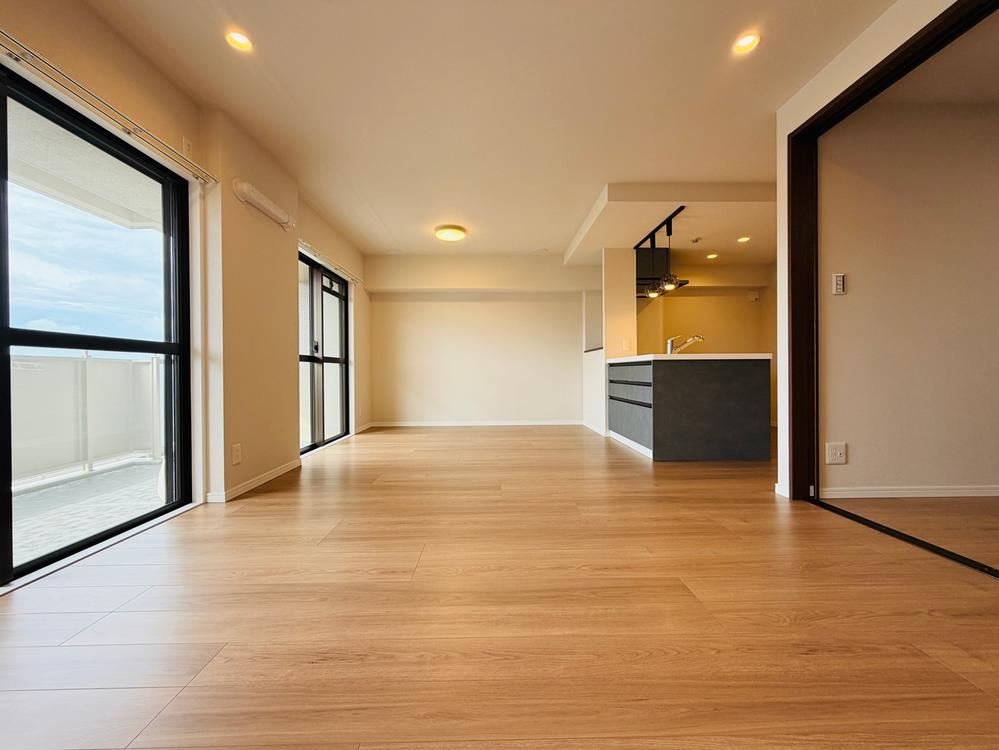3LDK apartment in Takatsuki, Osaka - Photo 1