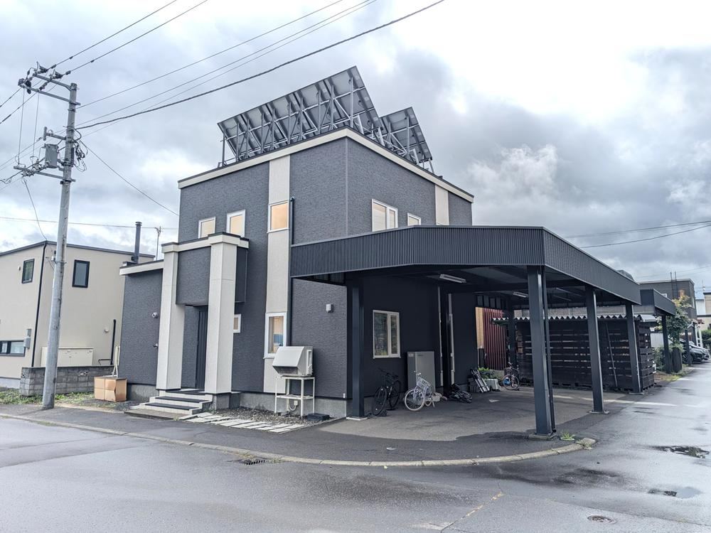 5LDK house in Minami Ward, Sapporo, Hokkaido - Photo 1