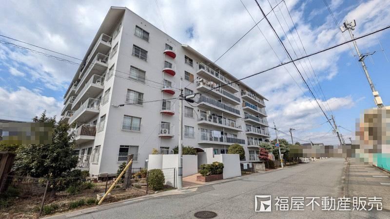 2LDK apartment in Himeji, Hyogo - Photo 1