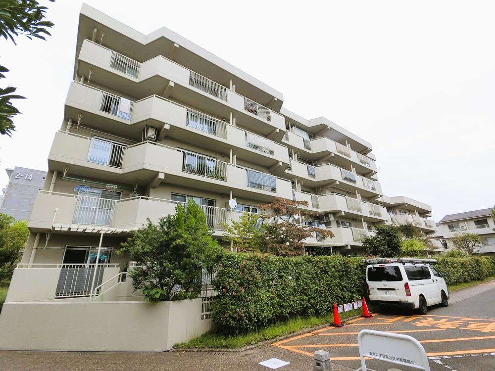 4LDK apartment in Kanazawa Ward, Yokohama, Kanagawa - Photo 1