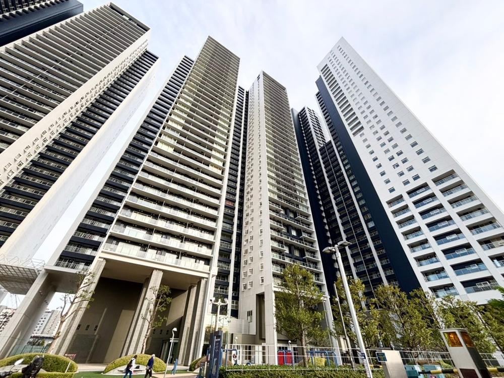 2LDK apartment in Minato Ward, Tokyo - Photo 1