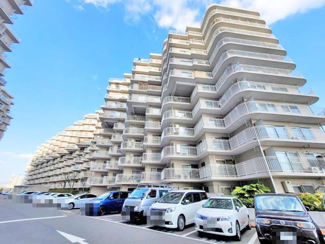 2LDK+S apartment in Higashiyodogawa Ward, Osaka - Photo 1