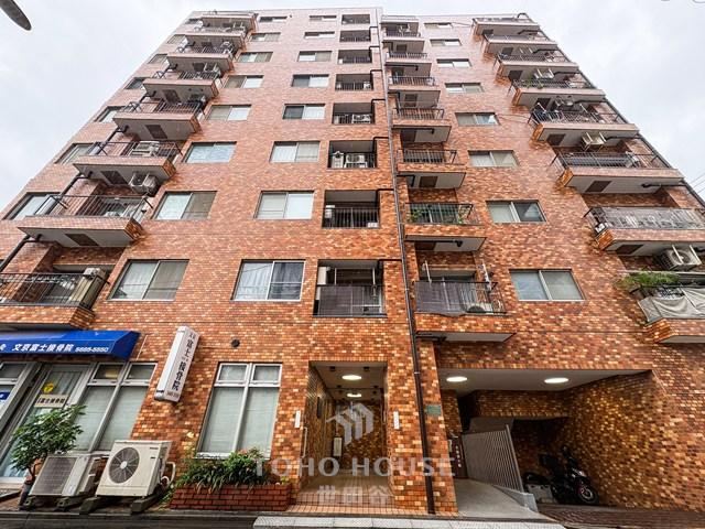 2LDK apartment in Bunkyo Ward, Tokyo - Photo 1